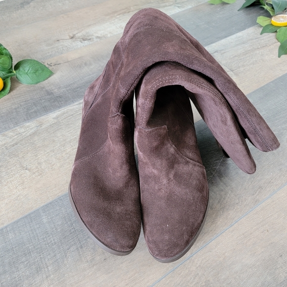 Koolaburra Ugg Brown Knee High Boots - Picture 3 of 5